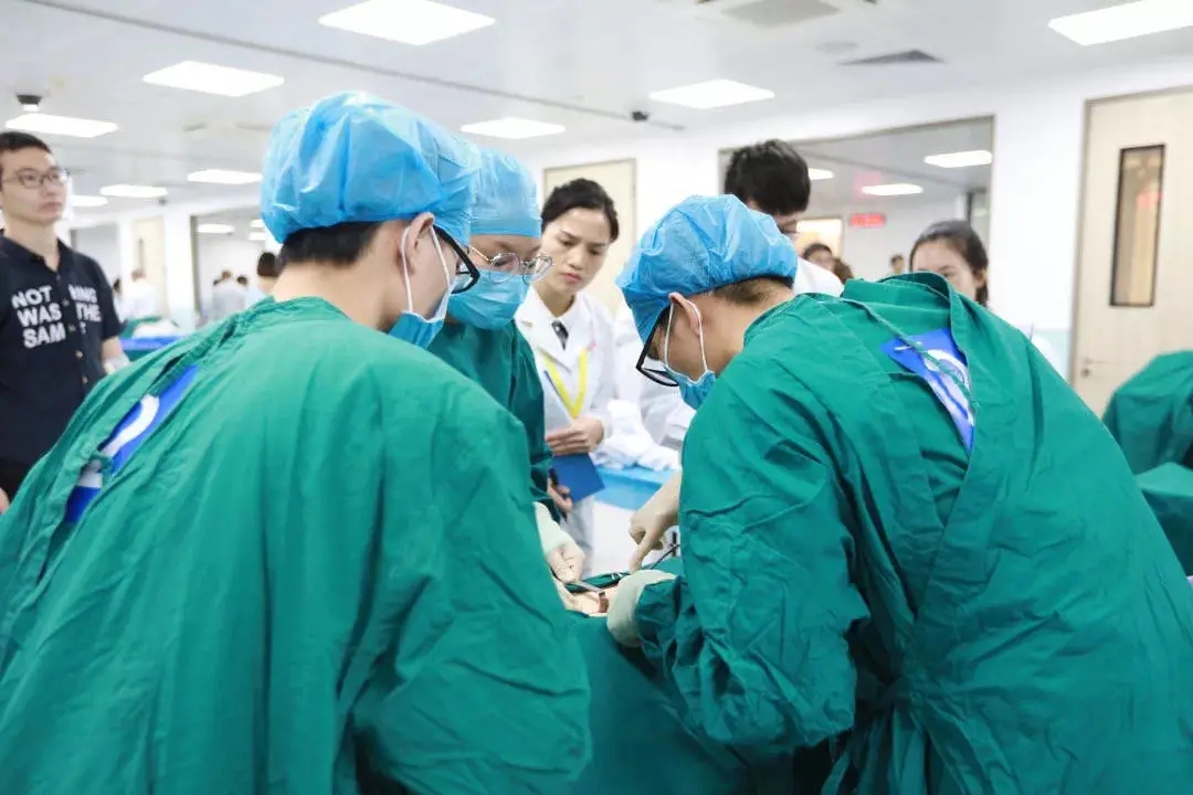 医学生学习打卡做题,医学生学习成果检验视频