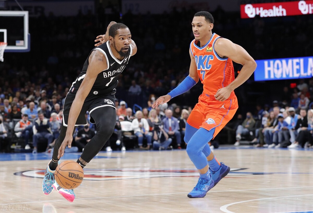 杜兰特连续8场25+平队史纪录,杜兰特高效砍下40分9板3帽