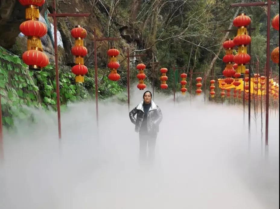 南充哪里有玻璃栈道和玻璃滑道,南充摇摆桥