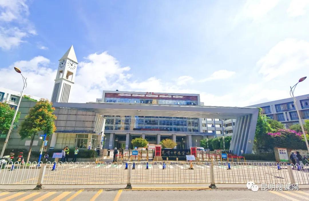 中考送考是给孩子信心还是压力,中考是学校送考还是家长送好