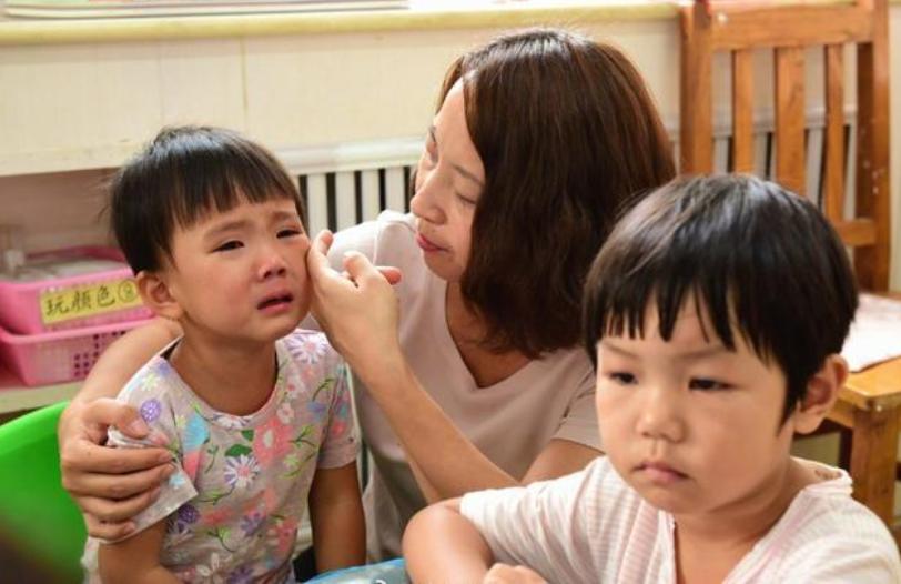 小孩情商低怎么才能提高呢,情商低怎么办怎么提高情商