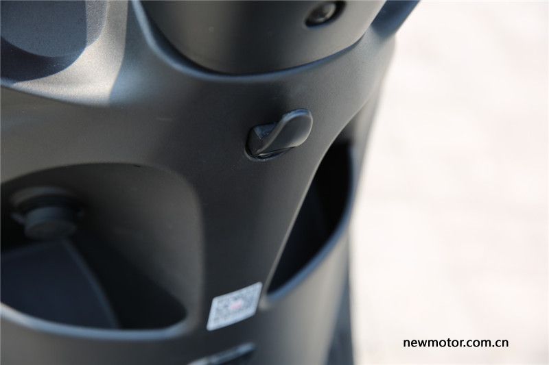 雅马哈和铃木的uu125踏板哪个好,125踏板雅马哈和豪爵怎么选