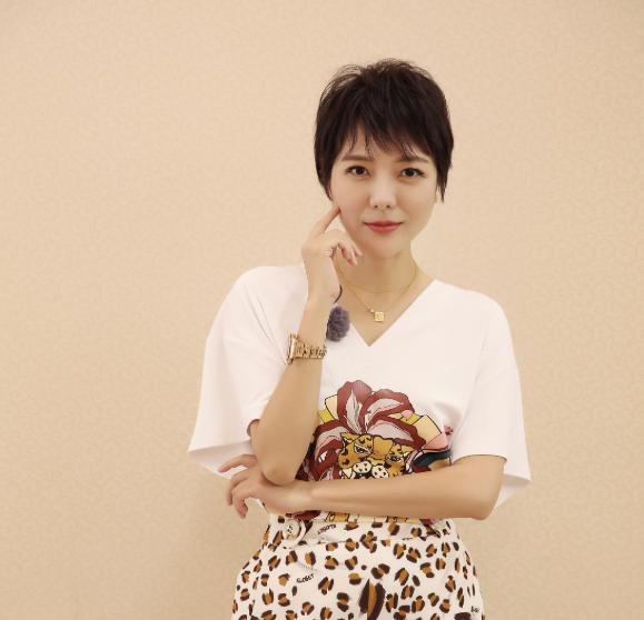 张馨予找代购被骗怎么回事,张馨予找代购被骗