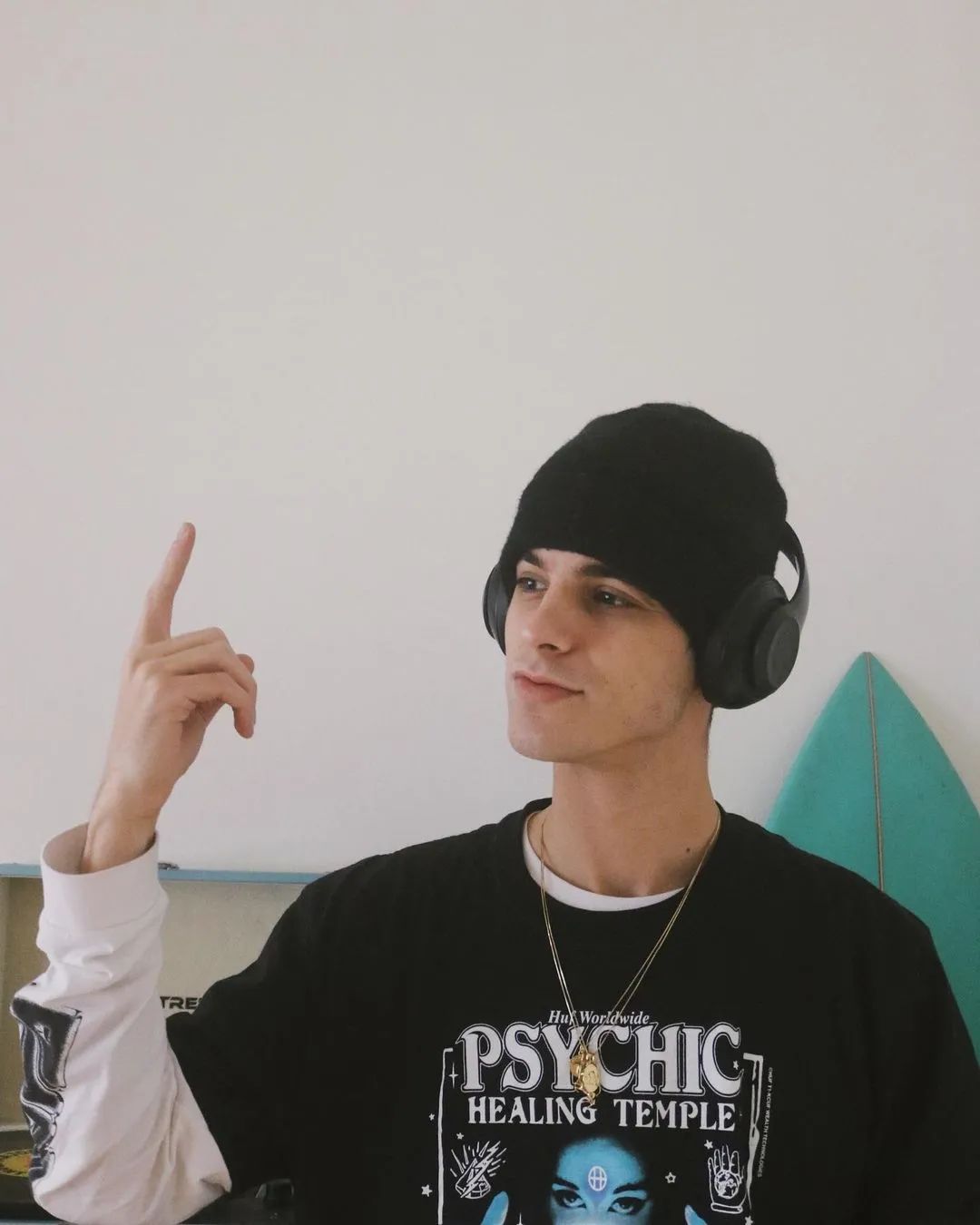 西班牙高颜值男模27岁,西班牙男身高