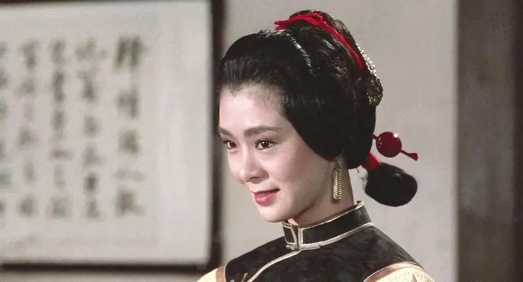 贫贱女子贪图富贵嫁入豪门，却与小叔暧昧逼死残疾丈夫：《怨女》