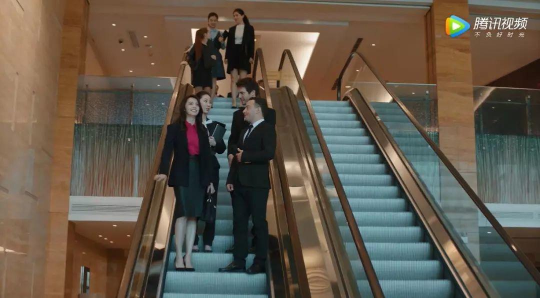 「都挺好」姚晨到底多有钱？我算出来了