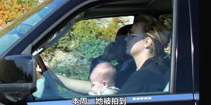 红极一时的世界巨星，被三个男人推进深渊，其中一个还是亲生父亲