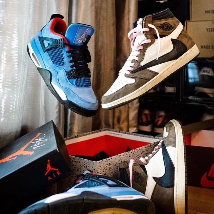 nike合作款羽绒服,nike联名湖人羽绒服