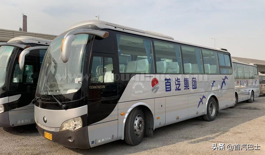 北京租车带司机包车价格,北京打车租车哪个更划算