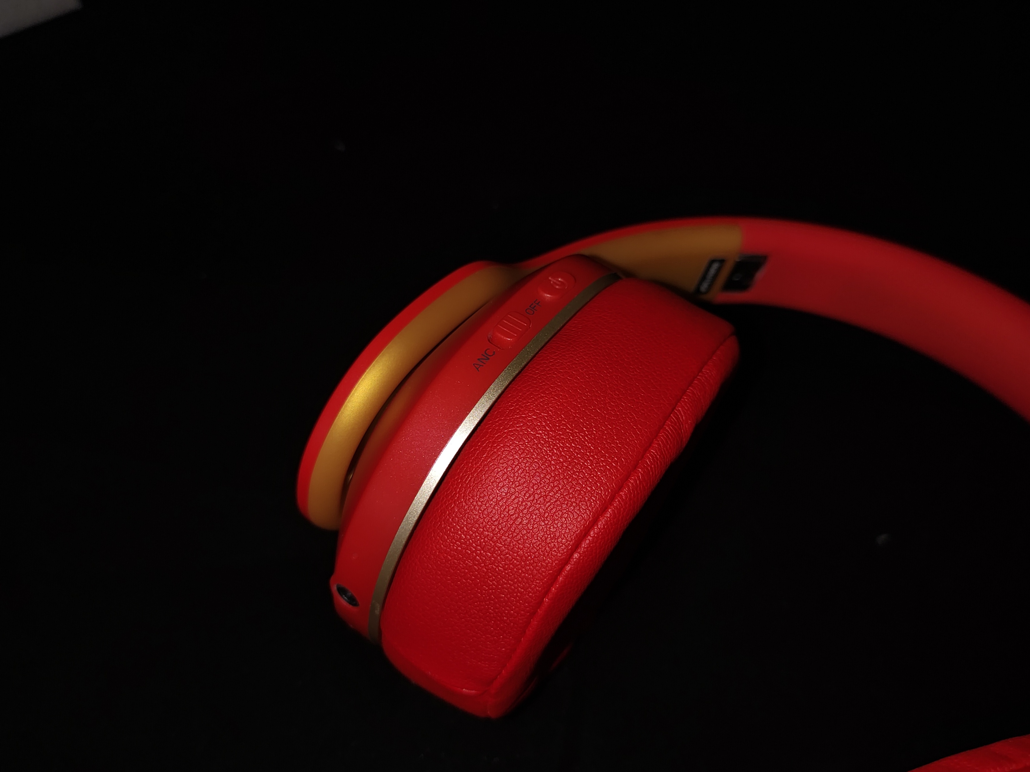 博米尼头戴降噪耳机测评,taotronics有线耳机