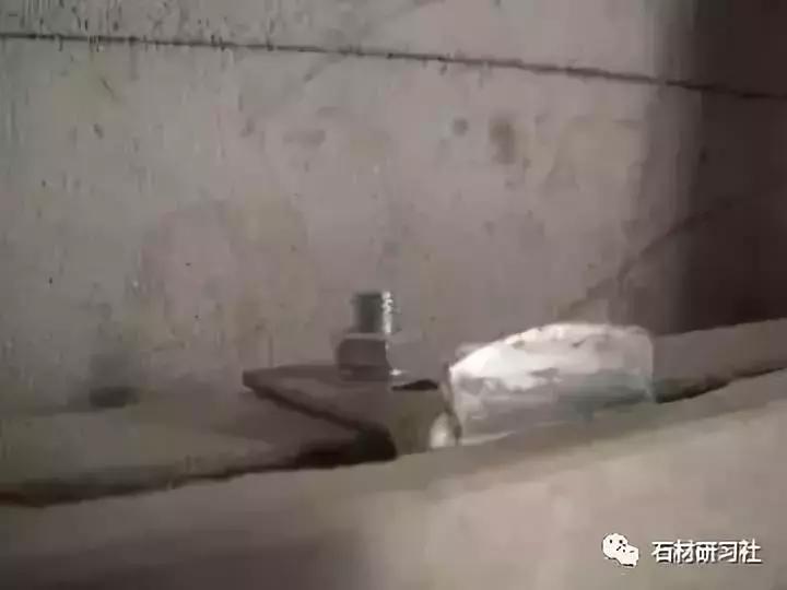 干挂石材松动如何修复,石材干挂脱落怎么修复