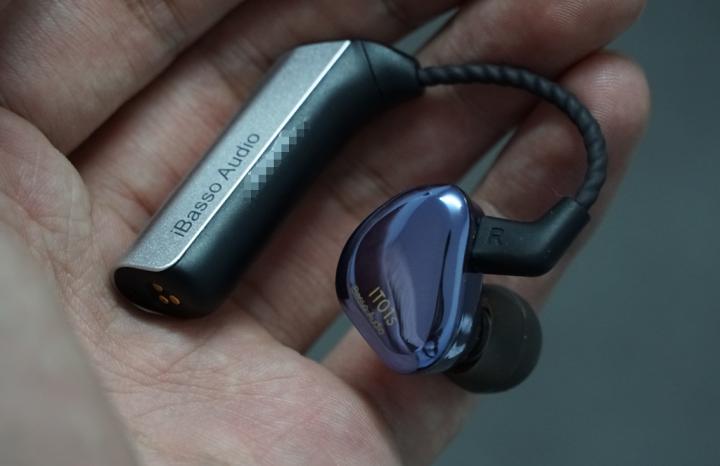 售价899元国产超音质真无线蓝牙耳挂诞生IBASSOCF01面面观