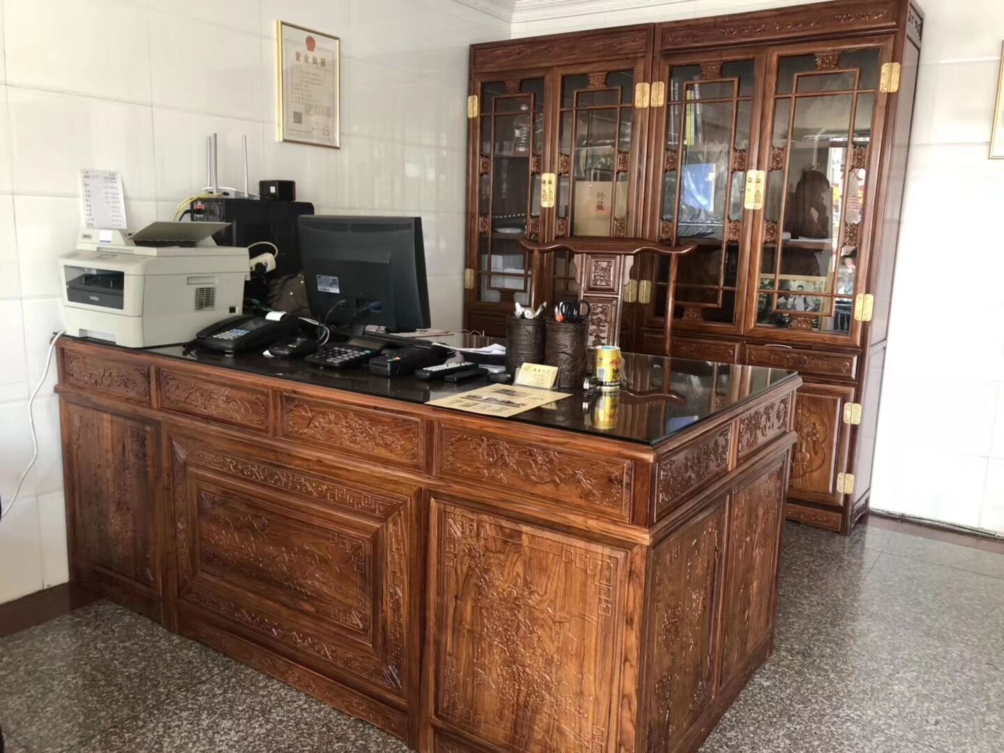 刺猬紫檀红木家具是什么档次,刺猬紫檀属高档家具吗