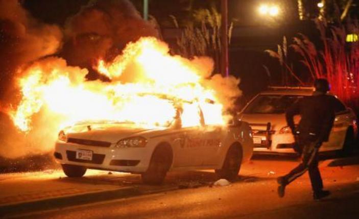 经济衰退对特朗普的影响 (特朗普空手套白狼完整视频)