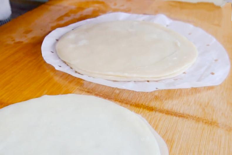 烙单饼最软最简单的方法,家常单饼的烙法