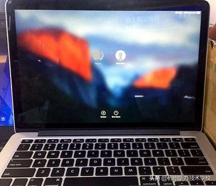 a2338苹果笔记本进水不开机维修,苹果a1502进水不开机