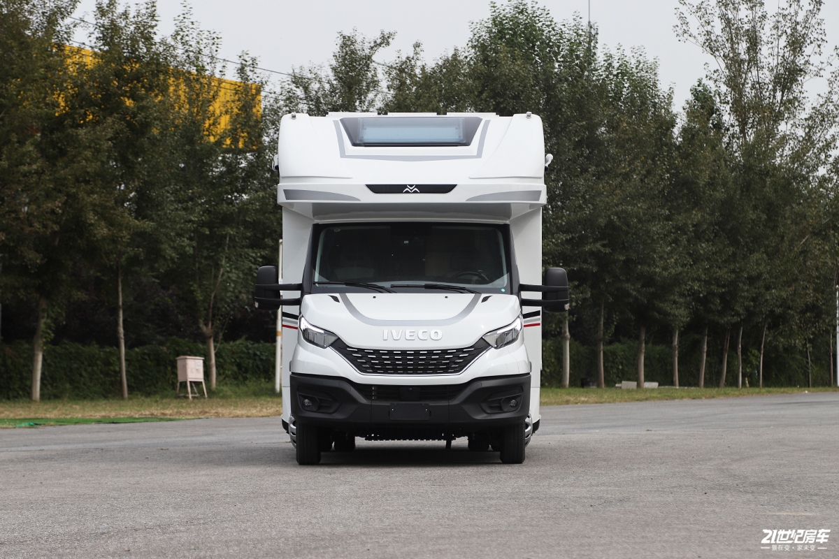 进口国产底盘,新吉奥云游b型房车