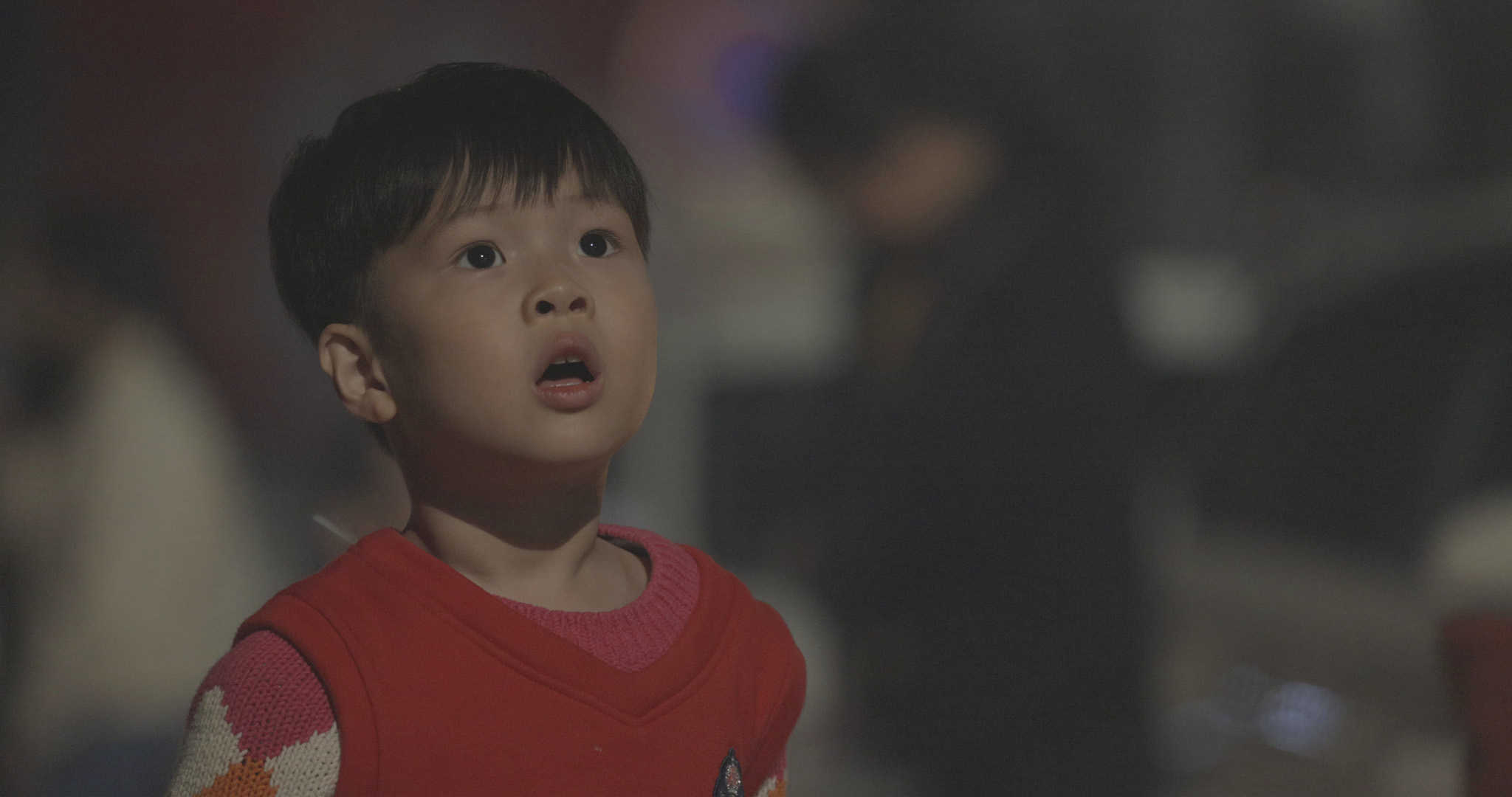 r5佳能24-70f2.8套机,佳能r5无反之战评测