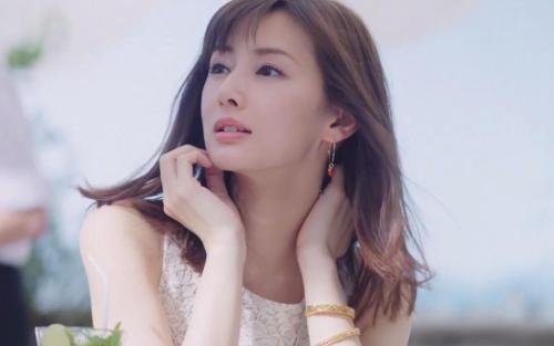 日本哪款眼霜有a醇,日本比较好的眼霜推荐