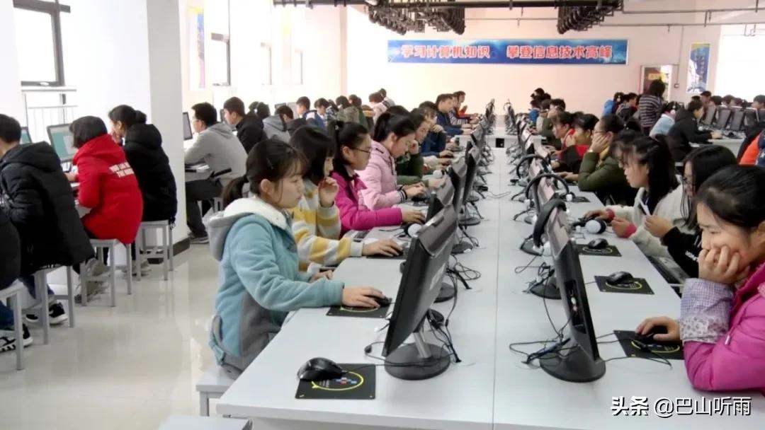 网上教学开放周宣传片,校园开放日教育机构