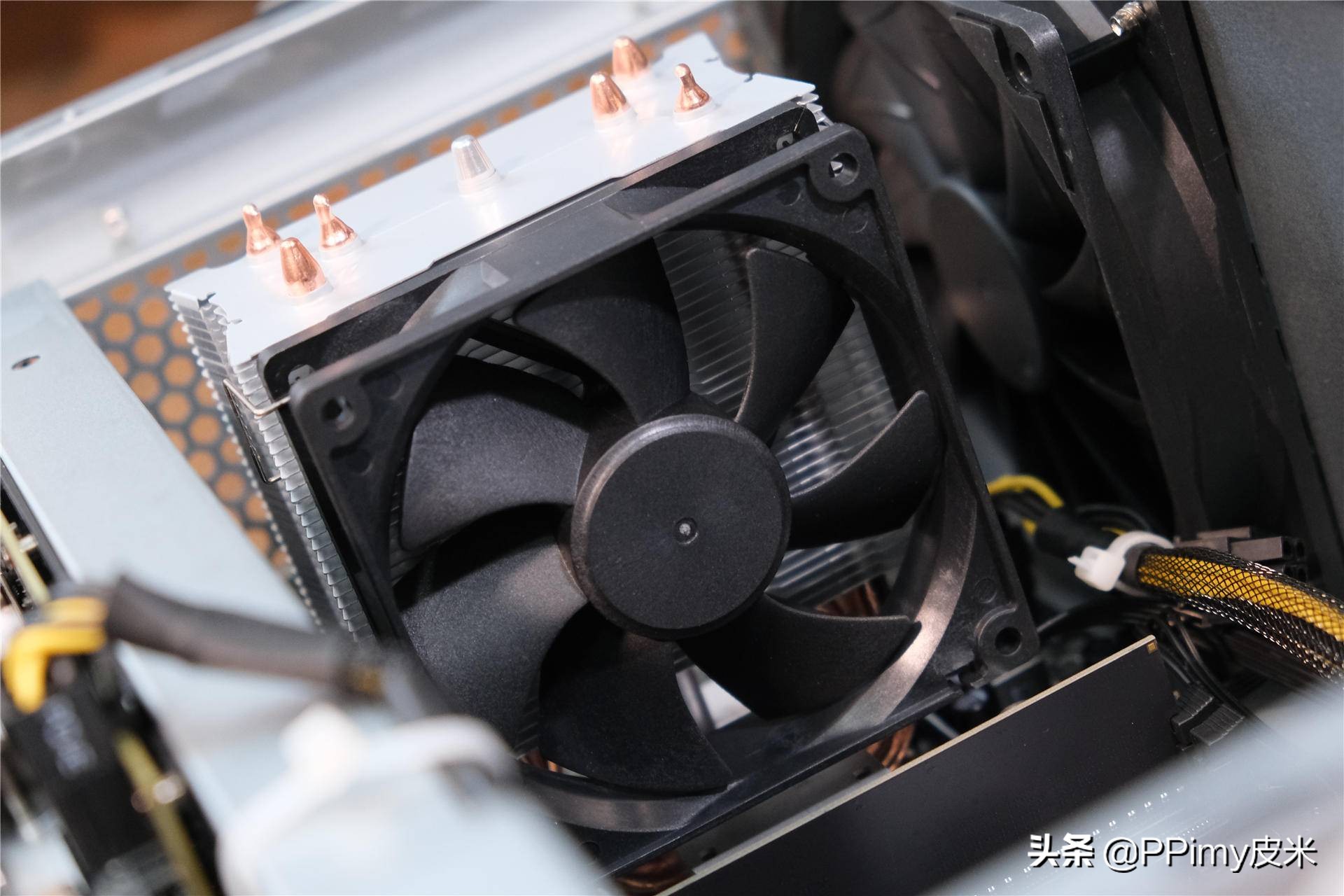 天字号板卡厂进军整机：七彩虹（Colorful）iGameSigmaM500详测