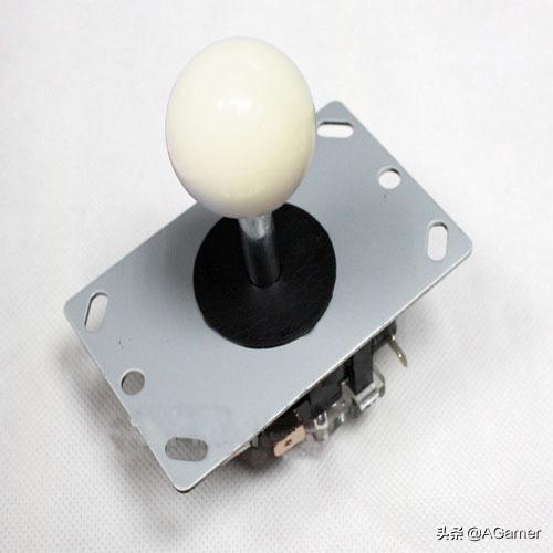 摇杆街机选购,街机摇杆一体机32g和128g的区别