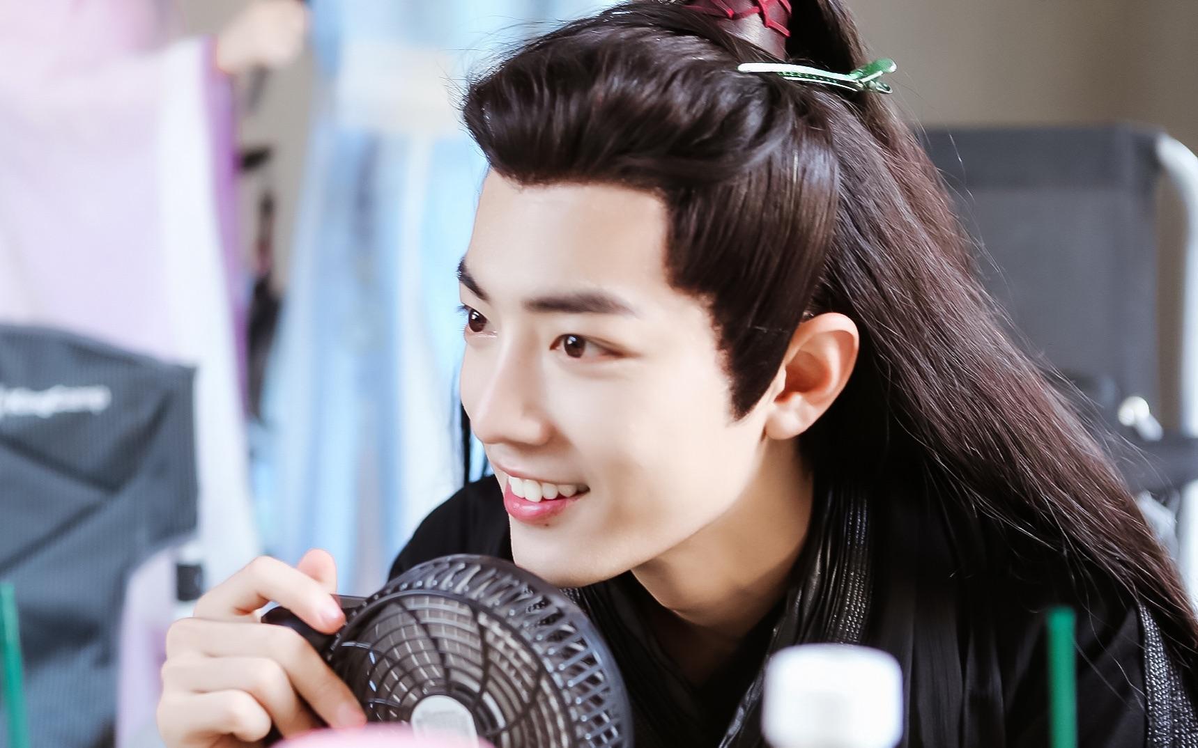 你的男朋友和肖战之间，只差一个剃须刀