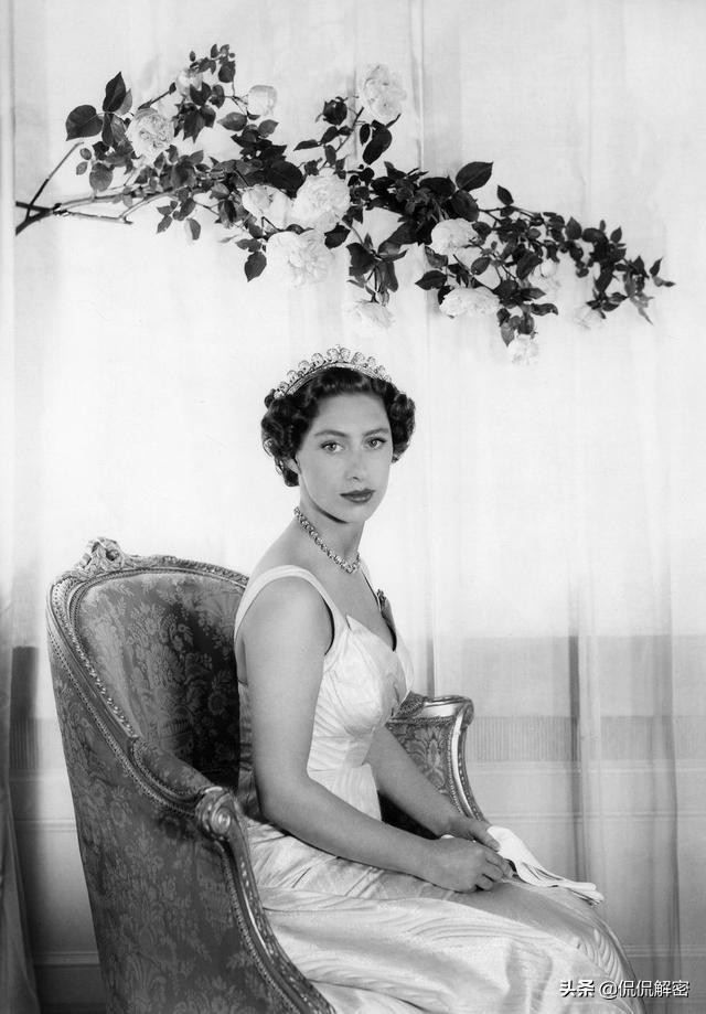 玛格丽特公主年轻照,玛格丽特公主和伊丽莎白女王