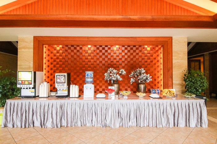 昆明弥勒温泉推荐,弥勒湖泉温泉五一