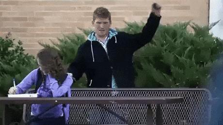 搞笑gif开心一刻单身也挺好,搞笑gif开心视频