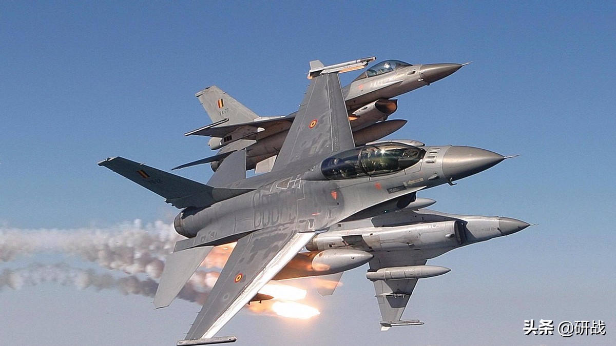 南海最新局势菲律宾军事实力,南海局势美菲联合军演