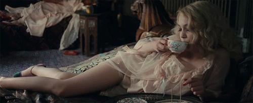 如何将女儿培养成明星,怎样把女儿培养成优秀的人