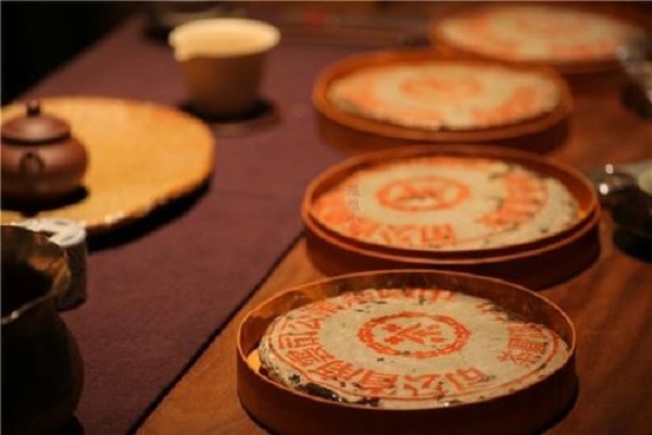 号级茶与印级茶如何区分,古董茶号级和印级茶的区别