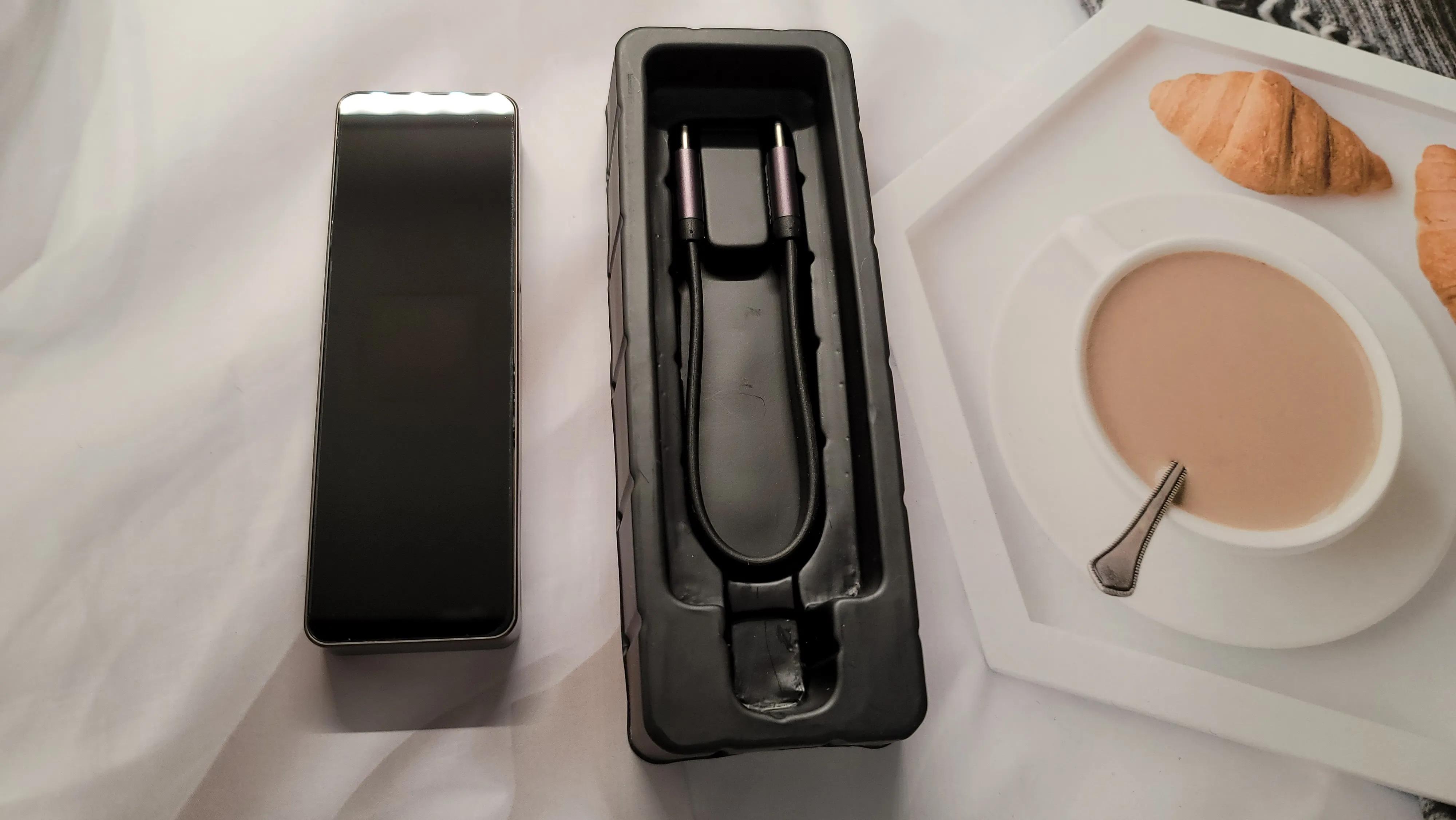 dockcase扩展坞跟西伯利亚耳机,dockcase七合一可视化扩展坞测评