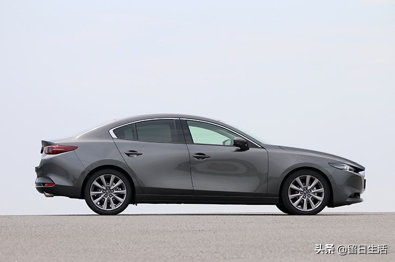 马自达3真实测评,马自达3真实评测