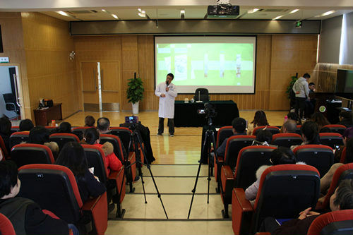 共享健康共抗癫痫成华特教校开展医校共建医教结合康复特殊孩子教育活动