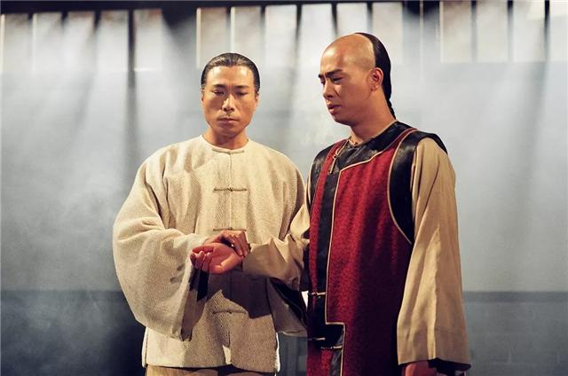 陈小春版鹿鼎记为什么最经典,鹿鼎记陈小春版喇嘛镜头删减原因