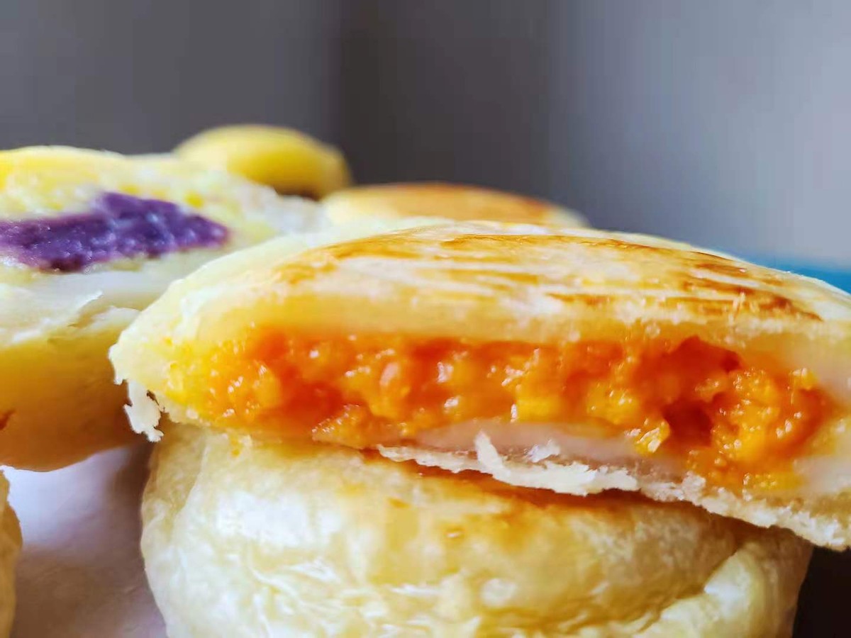 栗子豆沙奶黄椰香酥皮月饼,拉丝麻薯酥皮月饼的奶黄怎么做