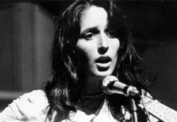 乔布斯不雇仆人,乔布斯有个精彩的家庭