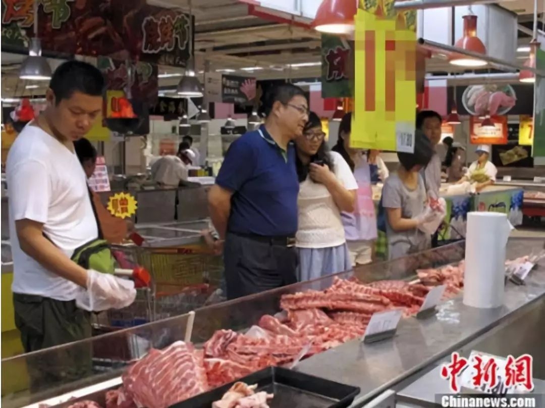 他自称“万岁”，逼人下跪磕头！盘点被扫掉的各种霸