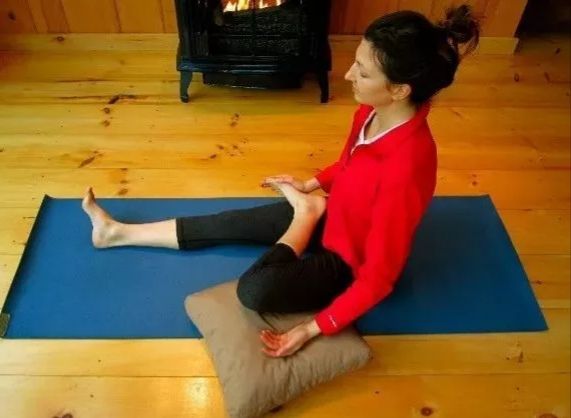 万茜随意蹲,万茜随便蹲标准动作