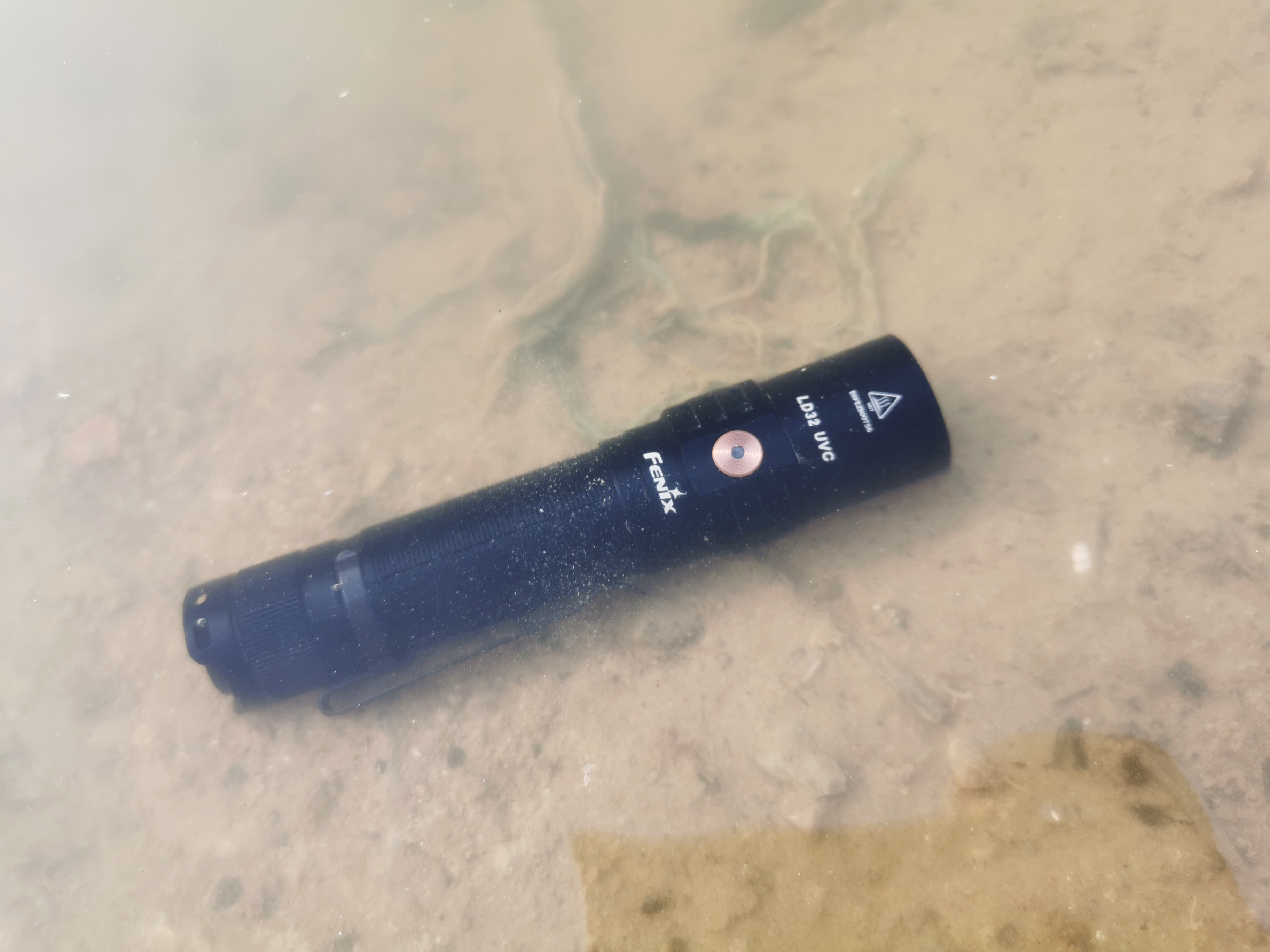 户外手电也能杀菌?FenixLD32手电化身成为抗疫EDC