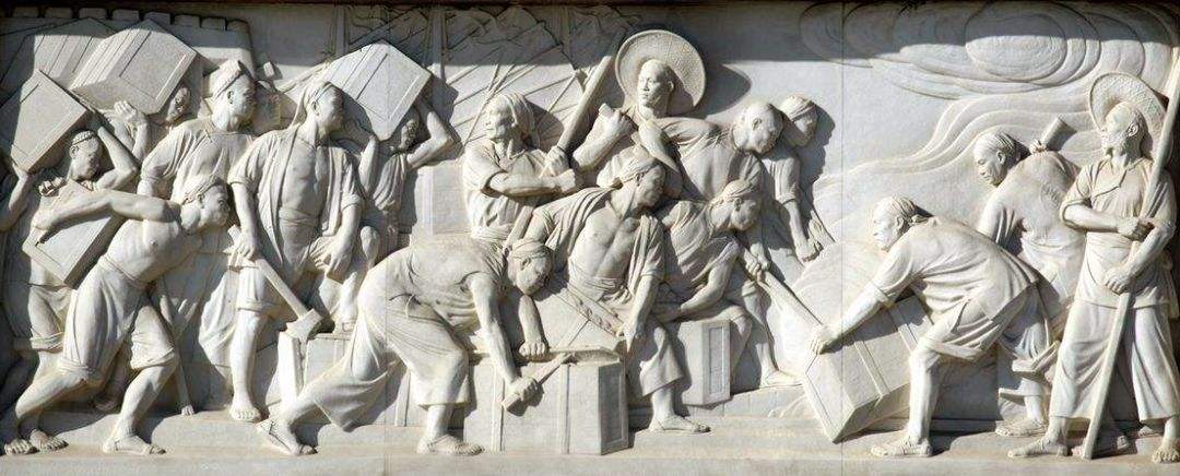 人民英雄纪念碑上雕刻的是什么,曲阳石雕人民英雄纪念碑