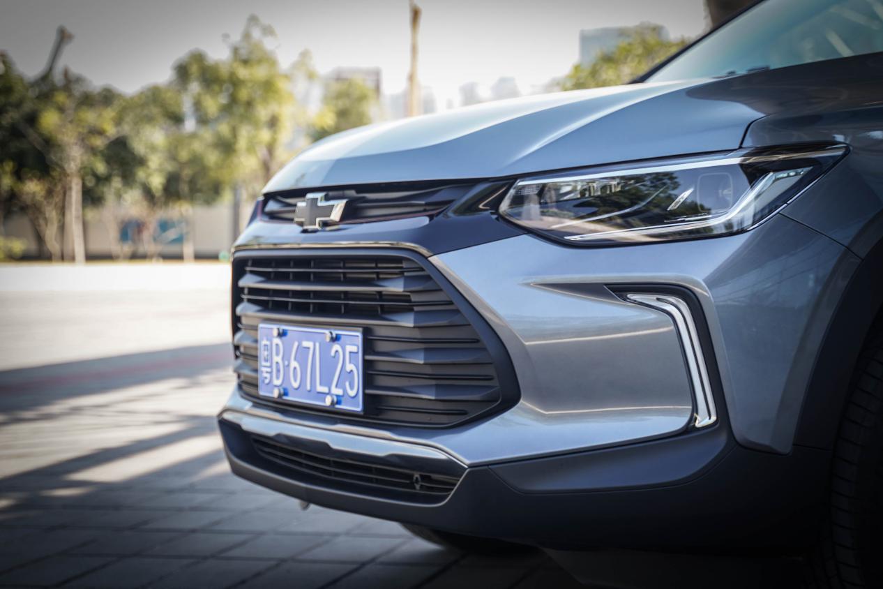 雪佛兰创酷2019款335t潮版讲解,雪佛兰创酷2019款335t尊版