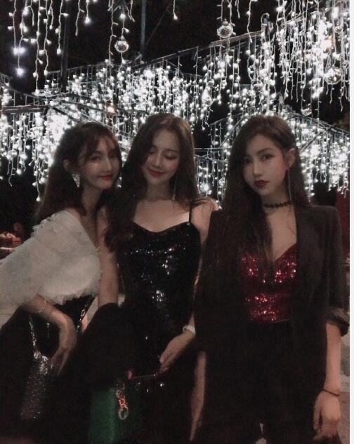 王思聪秒删视频,网友有图有真相女主角是王思聪网红新女友?