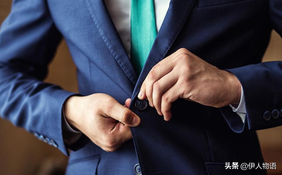 男士西装穿搭如何选择合适的西装,西装是男士的正装