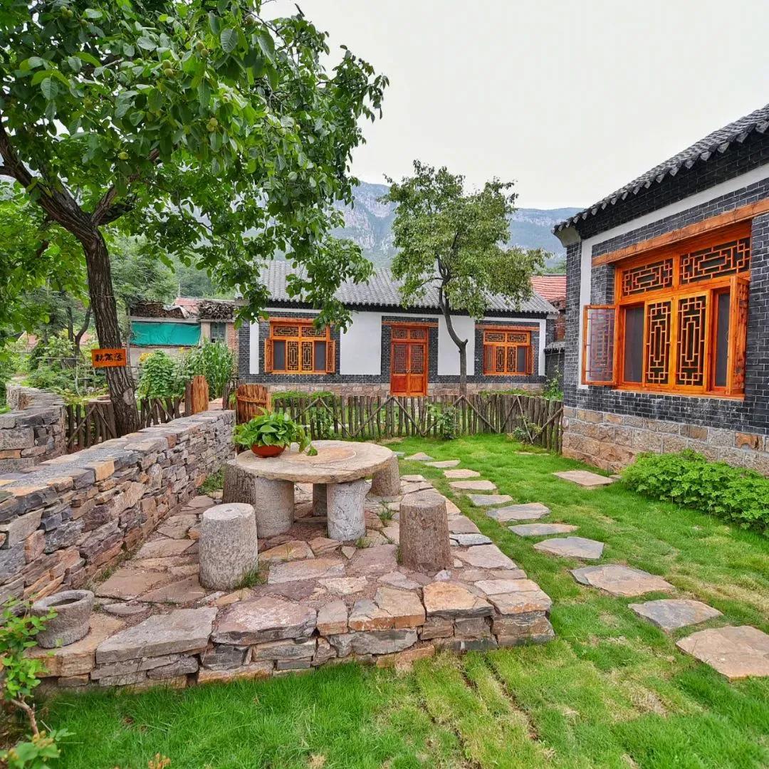 济南市灵山风景区,济南古香古色的景区