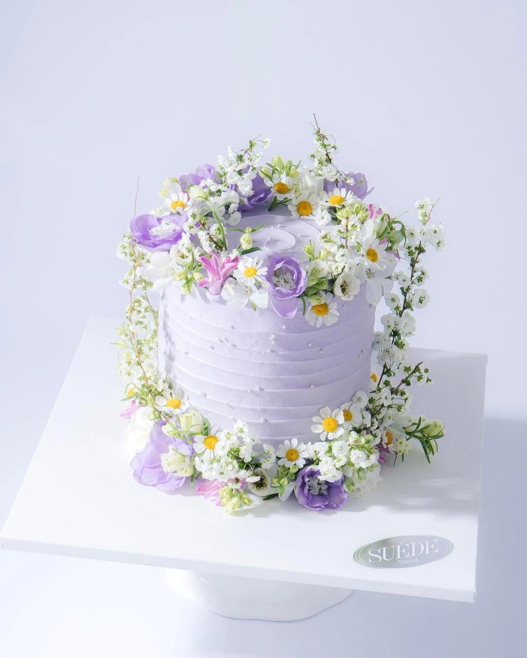 简单款式的母亲节蛋糕图片,六种不同口味母亲节蛋糕