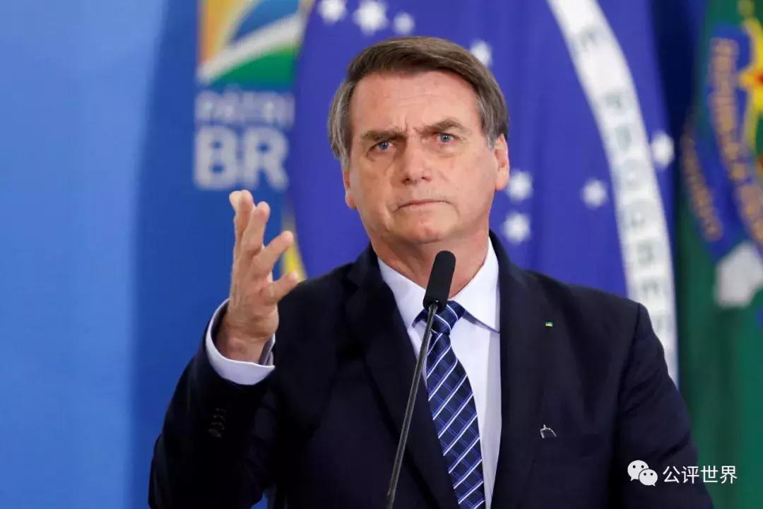 一只蝴蝶扇动翅膀引发龙卷风,南美洲的蝴蝶扇动翅膀引起龙卷风