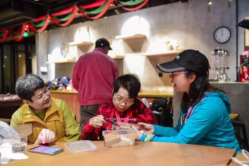 疫情之下就业该何去何从,疫情之下关爱弱势群体